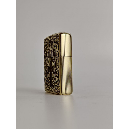 Зажигалка Zippo 168 Armor Латунь с 3D-гравировкой «Библия» (Русская версия)