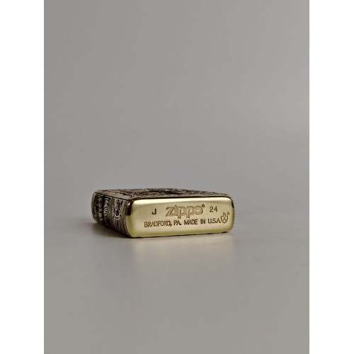 Зажигалка Zippo 168 Armor Латунь с 3D-гравировкой «Библия» (Русская версия)