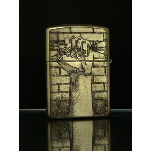 Zippo Armor Родина
